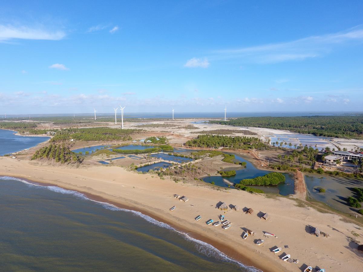 Red Coral Kitesurfing Resort Kalpitiya Dış mekan fotoğraf